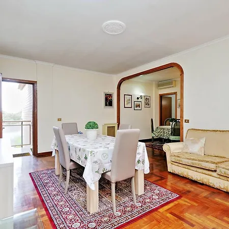 Apartment Via Eugenio Gra 30 *