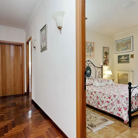 Apartment Via Eugenio Gra 30 *
